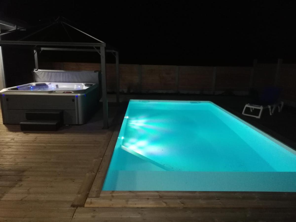 Magnifique Sur Le Bassin D'arcachon - Jacuzzi+piscine - 8a10pers Biganos