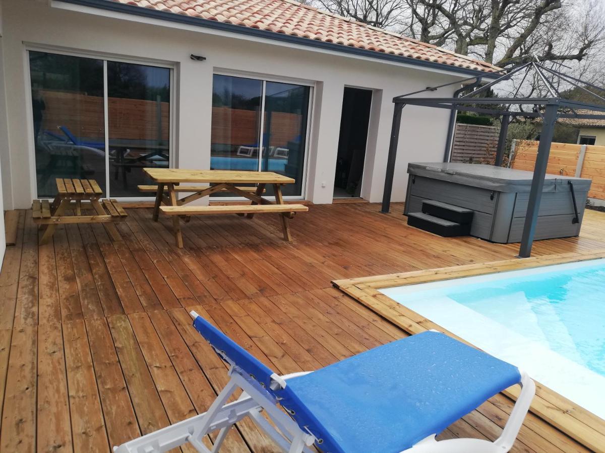 Villa Magnifique Sur Le Bassin D'arcachon - Jacuzzi+piscine - 8a10pers Biganos